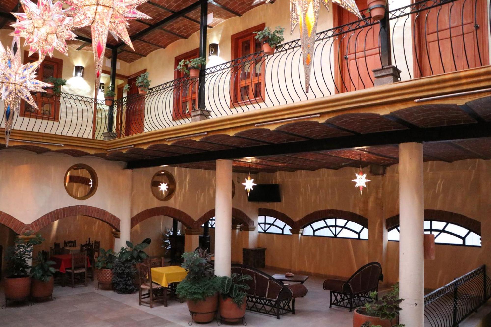 Hotel Castillo Santa Cecilia Tapalpa Exterior foto